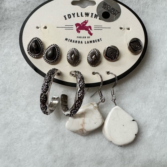 IDYLLWIND- Silver Tone 5 pieces stud/drop earring - Picture 3 of 5